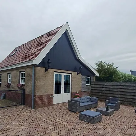 't Veldthuisje Bed & Breakfast Uitgeest