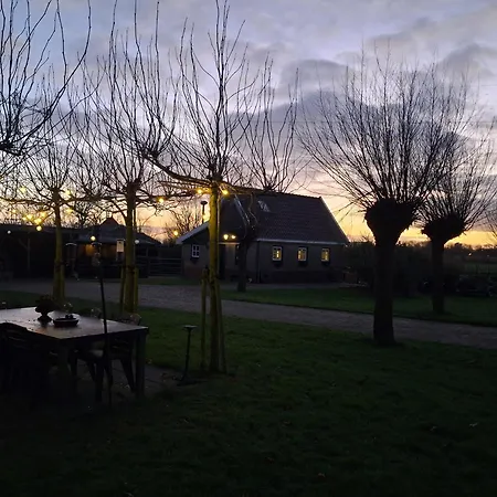 't Veldthuisje 4* Uitgeest