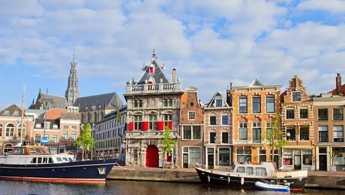 't Veldthuisje 게스트하우스 4*