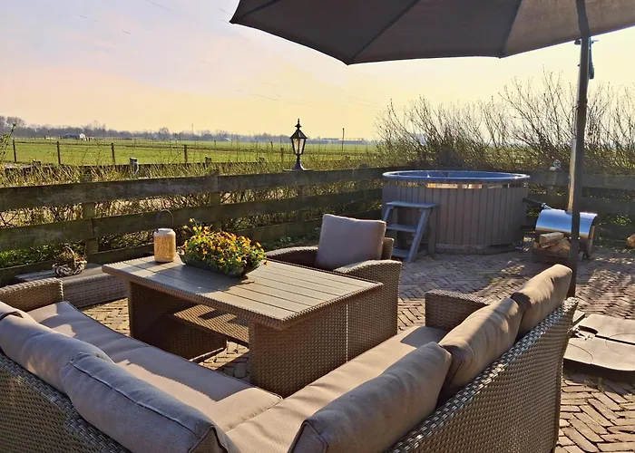 't Veldthuisje 게스트하우스 4*