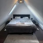 't Veldthuisje Uitgeest