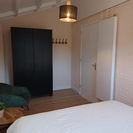 't Veldthuisje 4* Uitgeest