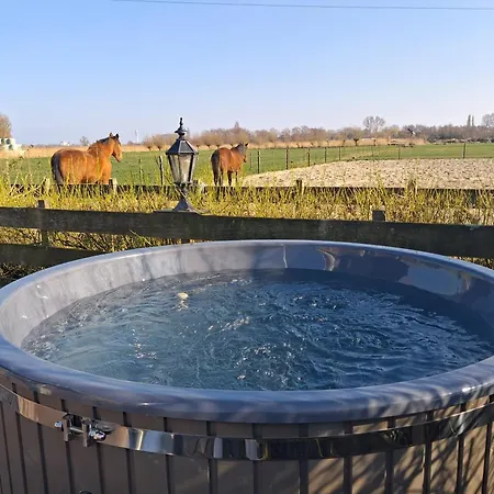 't Veldthuisje 4* Uitgeest